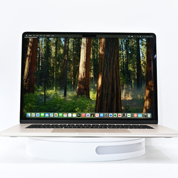 MacBook Air M3, 15-inch, 2024, 8GB, 8 Cores, 10 Cores GPU - imagine 4