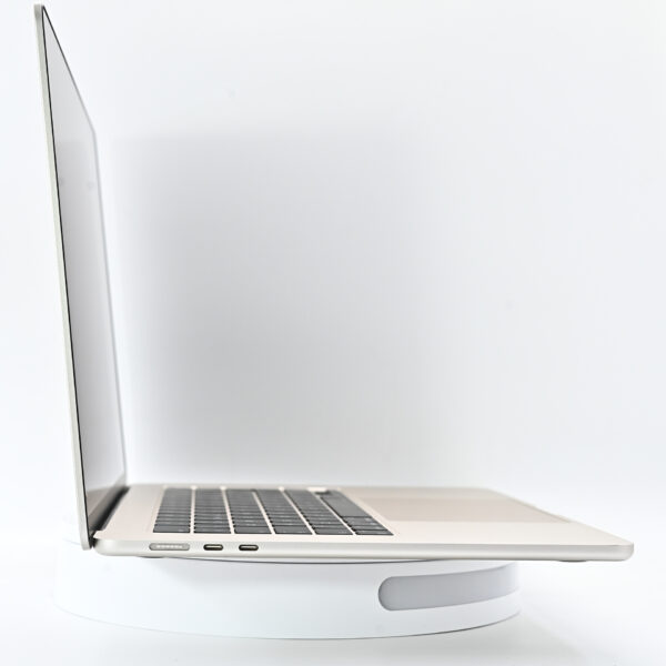 MacBook Air M3, 15-inch, 2024, 8GB, 8 Cores, 10 Cores GPU - imagine 3