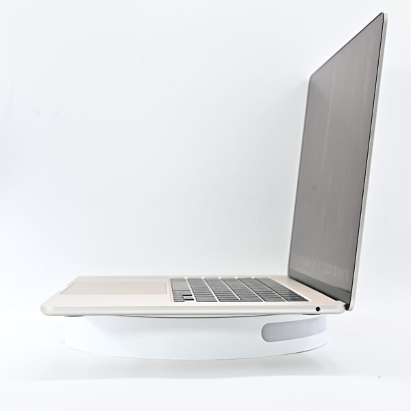 MacBook Air M3, 15-inch, 2024, 8GB, 8 Cores, 10 Cores GPU - imagine 6