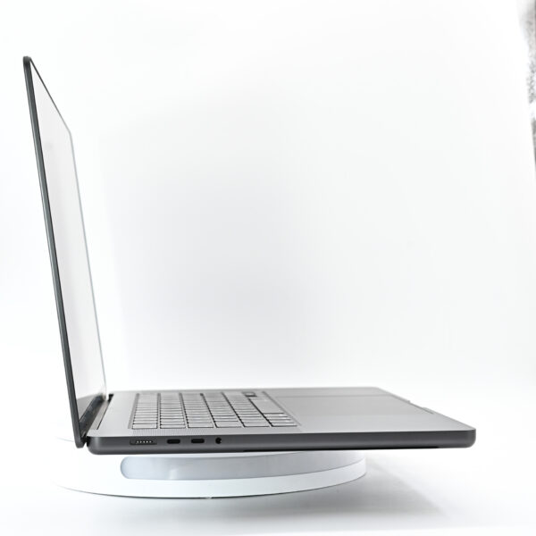 MacBook Air M2, 15-inch, 2023, 8GB, 8 Cores, 10 cores GPU - imagine 2
