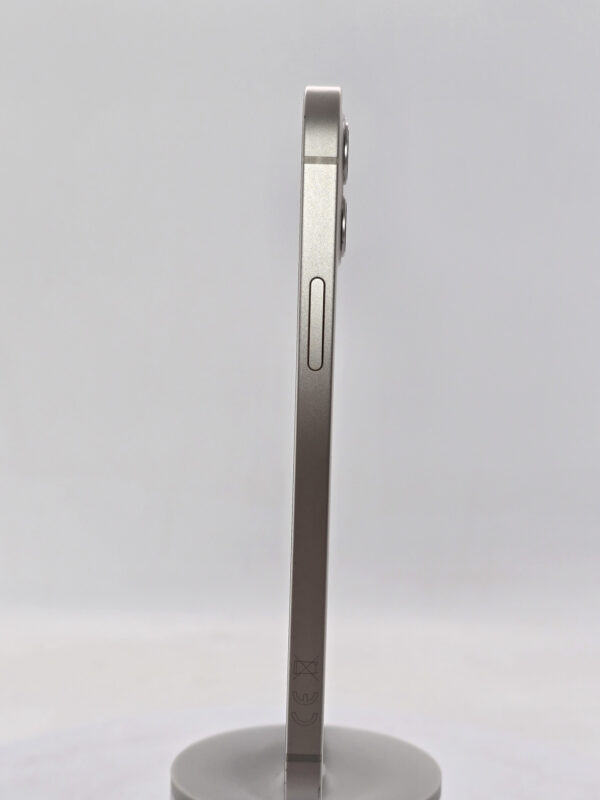 iPhone 12 - imagine 3