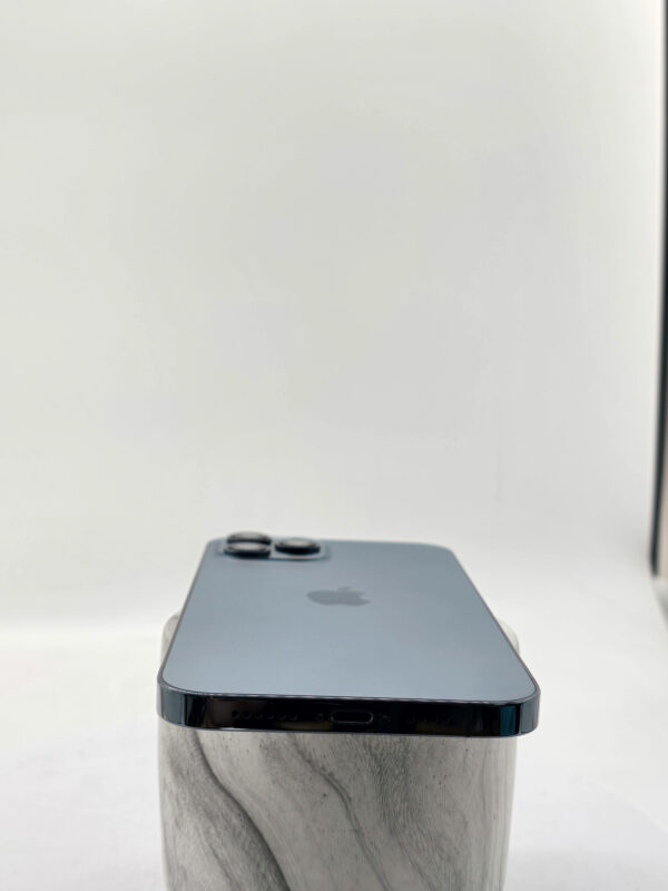 iPhone 12 Pro Max - imagine 16