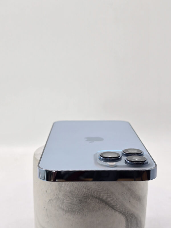 iPhone 13 Pro Max - imagine 9