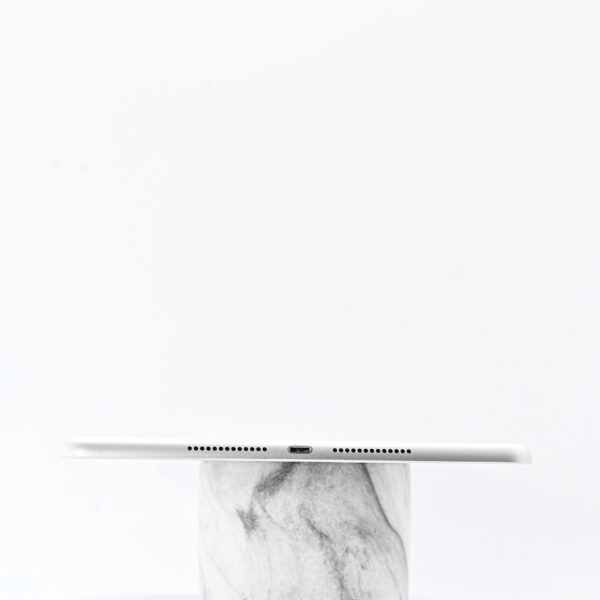 iPad 10.2-inch, 8th generation - imagine 2