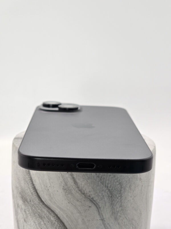 iPhone 15 - imagine 8