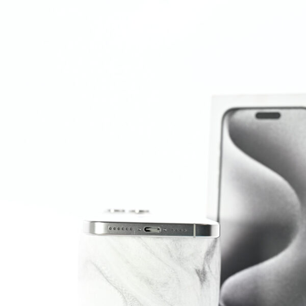 iPhone 15 Pro Max - imagine 7