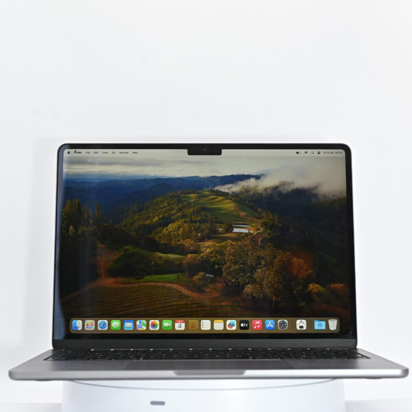 MacBook Air M3, 13-inch, 2024, 8GB, 8 Cores, 8 Cores GPU - imagine 5