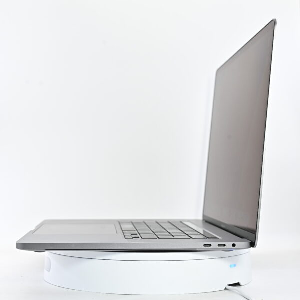 MacBook Pro M1 Pro, 14 inch , 2021, 16GB, 8 Cores, 14 Cores GPU - imagine 6