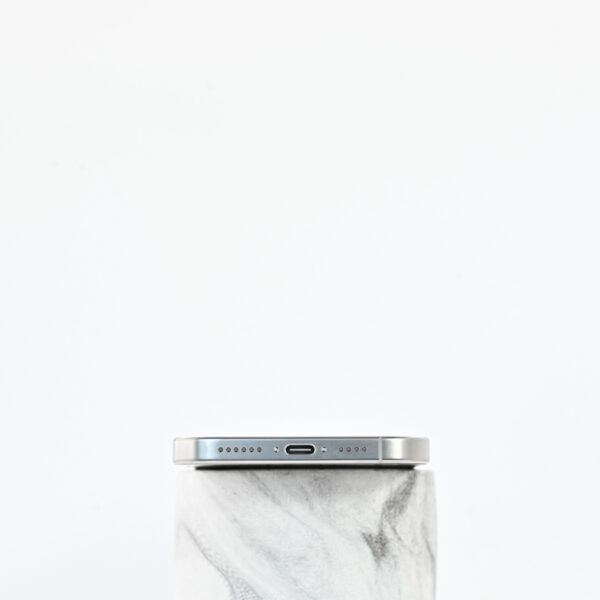 iPhone 16 Pro - imagine 6