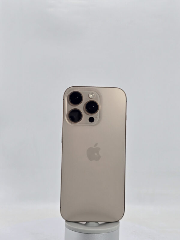 iPhone 16 Pro - imagine 5