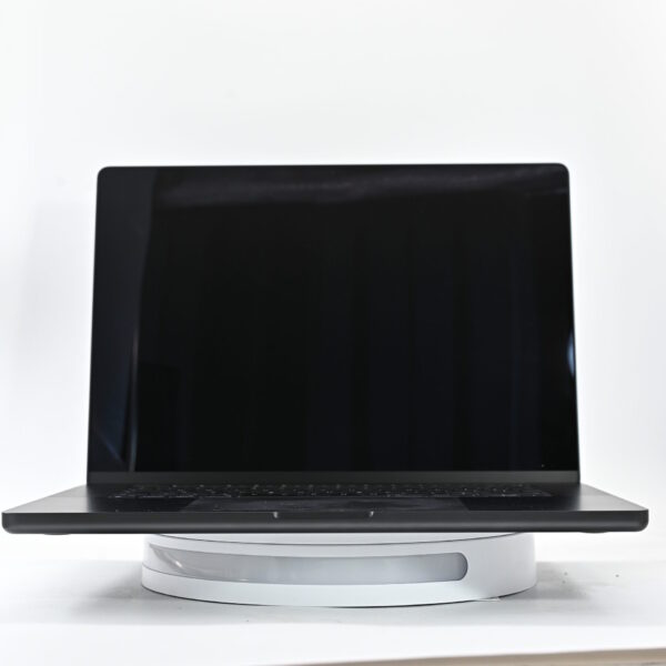 APPLE MacBook Pro M4, 14-inch, 10 Cores, 10 Core GPU 512GB space black foarte bun - imagine 6